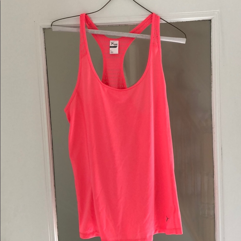 Old navy workout tank